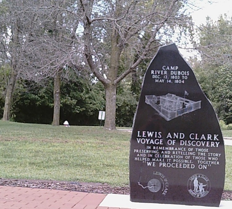 lewis-and-clark-state-memorial-park-photo
